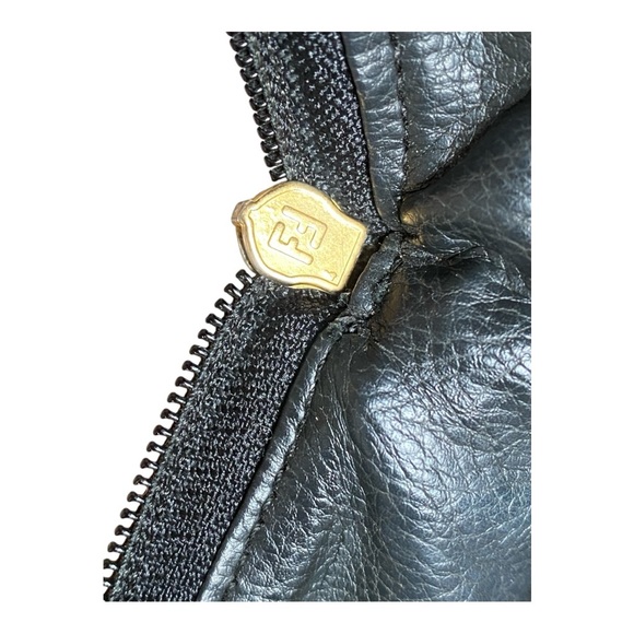 Fendi doctor’s bag - Picture 10 of 16